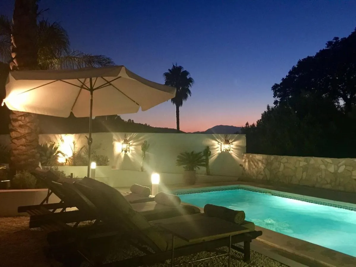 Finca Mil Estrellas Alhaurin el Grande Bed & Breakfast